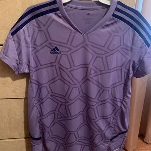 Adidas Short Sleeve Shirt in Large